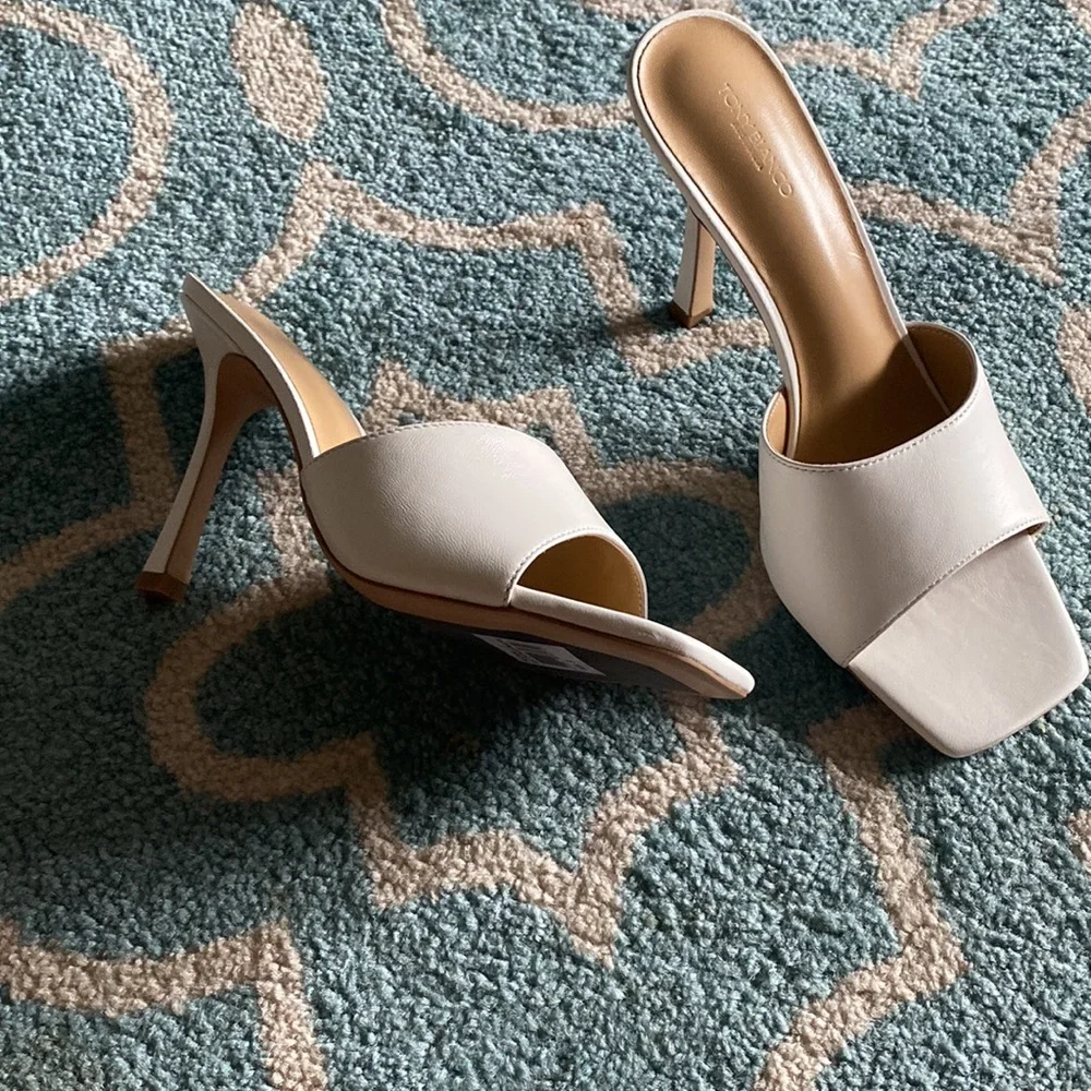 Tony Bianco White Mules size 9 all leather - Picture 2 of 6